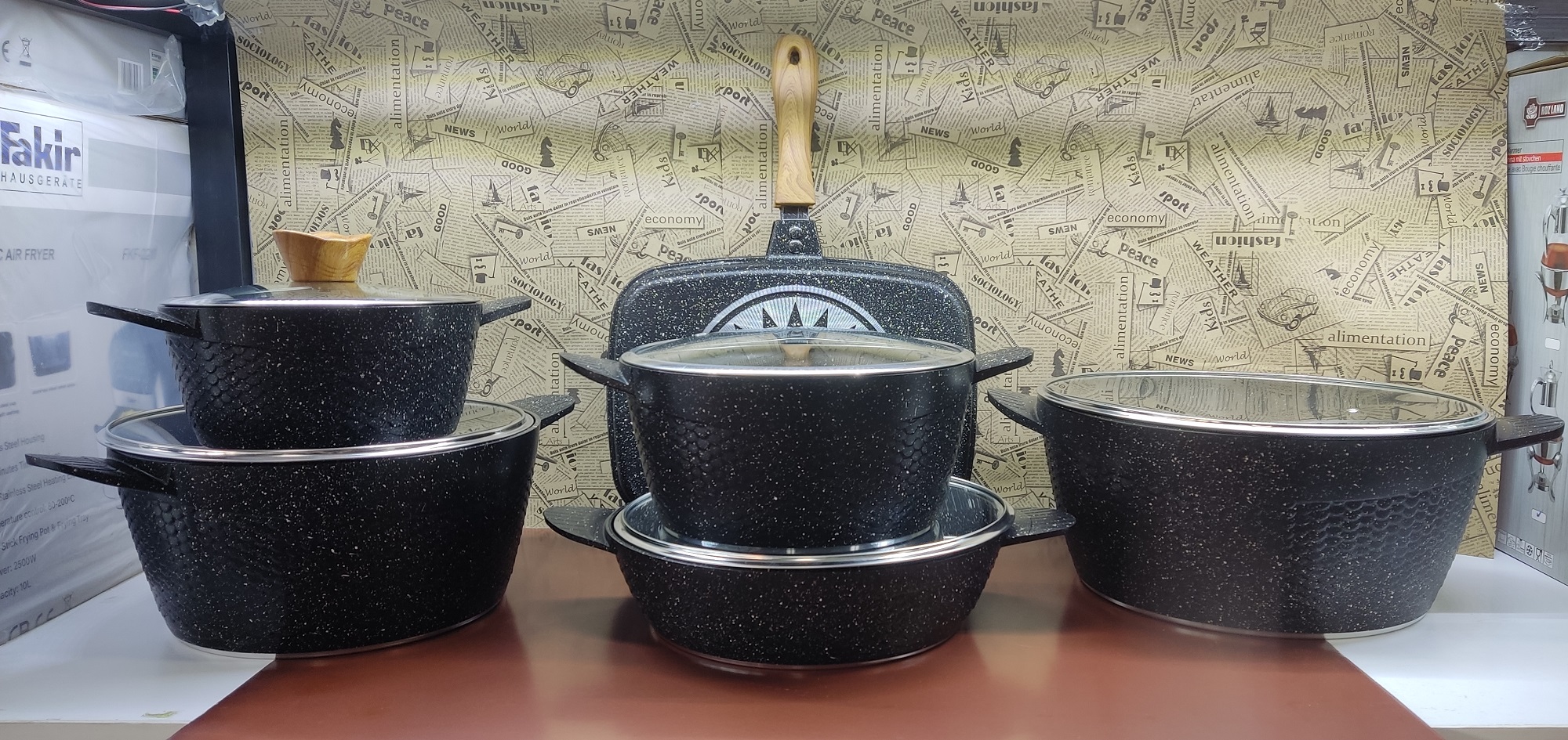 سرویس 12 پارچه دورو گرانیت مشکی دالهو