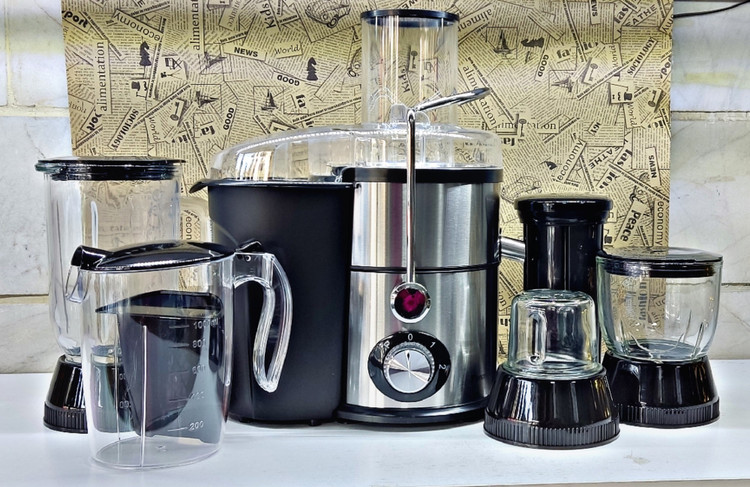 تصویر محصول آبمیوه گیری 4 کاره 1200 وات پاناسونیک مدل KJ-8900