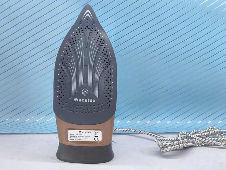 اتو بخار تمام دیجتال 2800 وات سرامیکی متالوکس مدل ES2499